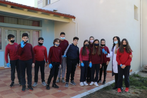 Μαθητές/τριες Σχολείου της Μητρόπολης Αργυροκάστρου φύτεψαν  λαχανικά