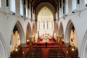 Ποινικό δικαίωμα η Θεία Λειτουργία στην Ιρλανδία