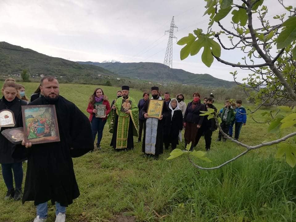 Σε ερειπωμένο ναό του Λαζάρου εορτάστηκε με λιτανεία η ανάστασή του