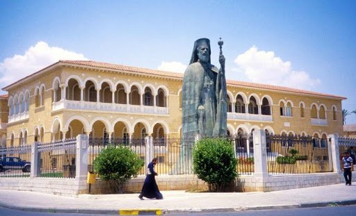 You are currently viewing Συναγερμός στην Κύπρο: Κρούσματα κορονοϊού στην Αρχιεπισκοπή