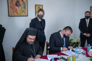 Μετά από 54 χρόνια παραδόθηκαν στην Εκκλησία της Αλβανίας τα λείψανα του αγίου Ιωάννη του Βλαδίμηρου