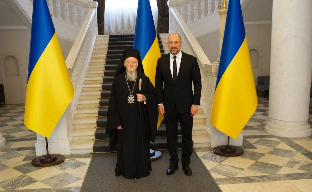 You are currently viewing Συνάντηση του Οικ. Πατριάρχη με τον Πρωθυπουργό της Ουκρανίας