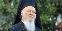 Συμπαράσταση Οικουμενικού Πατριάρχη στους πυρόπληκτους -Τηλεφωνική επικοινωνία με τον Μητροπολίτη Ιλίου κ. Αθηναγόρα