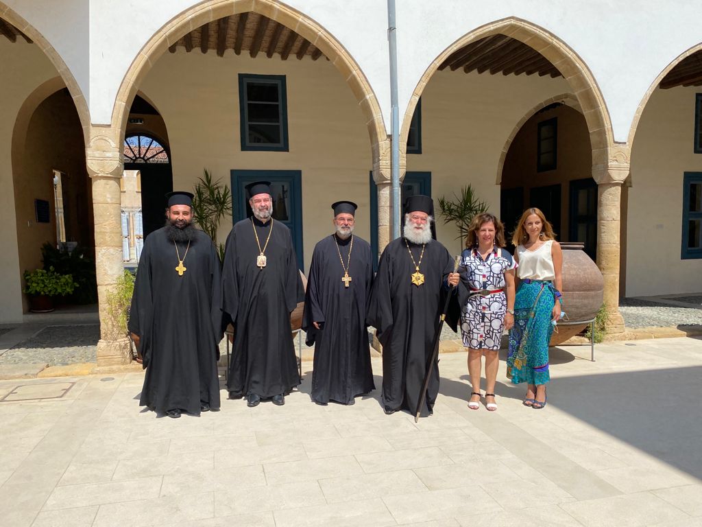 You are currently viewing Ο Αλεξανδρινός Προκαθήμενος στον Υπ. Εξωτερικών της Κύπρου και την Θεολογική Σχολή της Εκκλησίας της Κύπρου