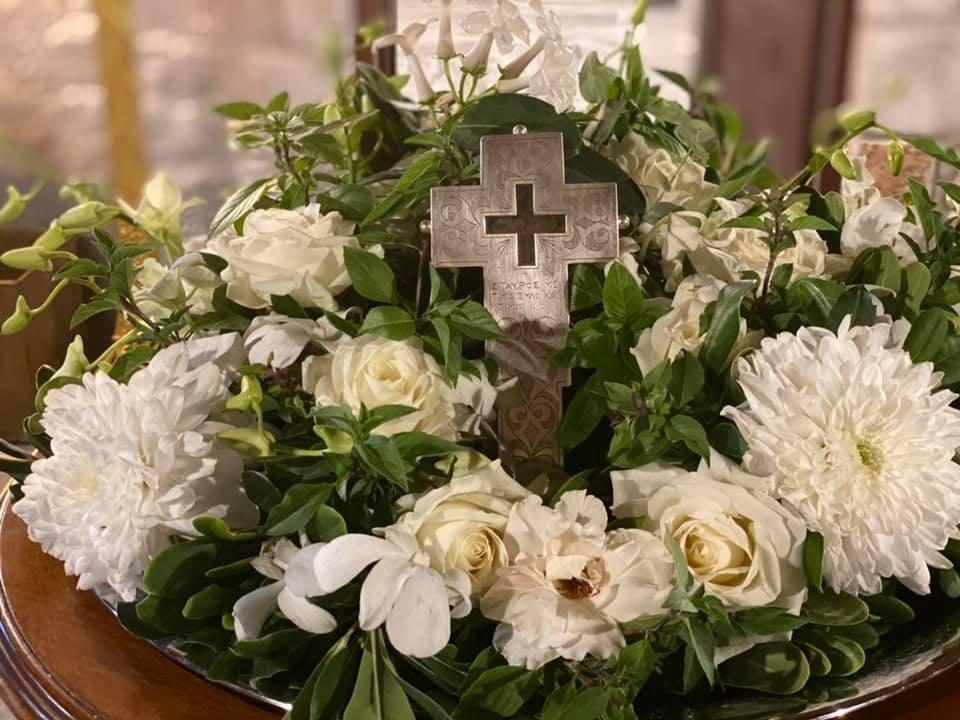 You are currently viewing Αγρυπνία στο Μετόχιο του Τιμίου Σταυρού  στον Σταυρό Ακρωτηρίου της Ιεράς Μονής Αγίας Τριάδος των Τζαγκαρόλων