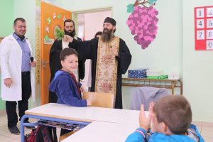 ΑΡΓΥΡΟΚΑΣΤΡΟ: Αγιασμός για τη νέα χρονιά στα σχολεία της Εκκλησίας