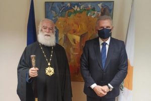 Ο Πατριάρχης Αλεξανδρείας στον Επίτροπο Προεδρίας της Κύπρου κ. Φ. Φωτίου
