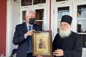 Ο διώκτης της Ορθόδοξης Εκκλησίας-Πρωθυπουργός του Μαυροβουνίου … προσκυνητής στην Μονή Βατοπαιδίου