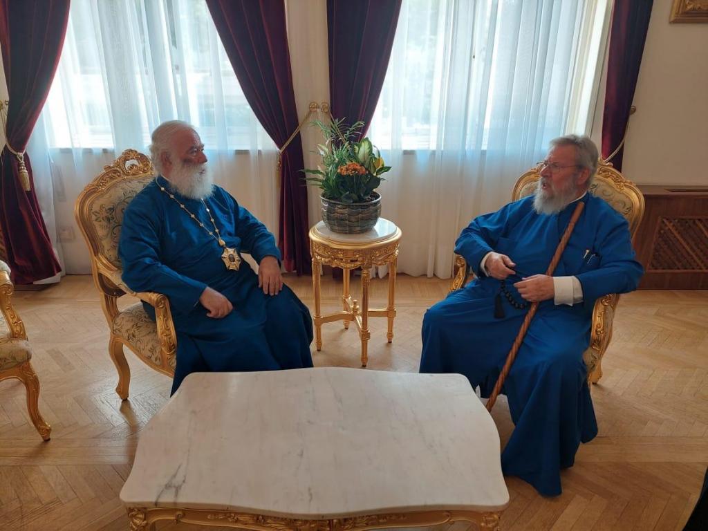 You are currently viewing Ο Πατριάρχης  Αλεξανδρείας συναντήθηκε με τον Αρχιεπίσκοπο  Κύπρου, τον Πρέσβη της Αιγύπτου και τον Υπ. Παιδείας Κύπρου