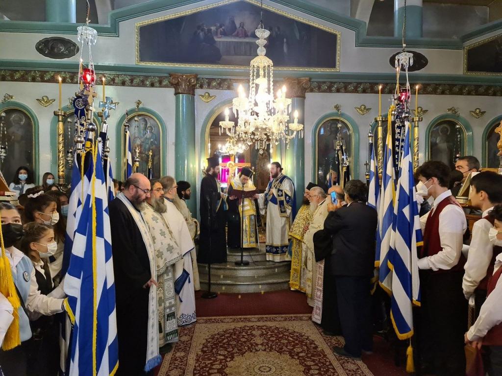 You are currently viewing Στον ιστορικό Μητροπολιτικό Ναό των Γιαννιτσών εορτάστηκαν τα 109α Ελευθέρια