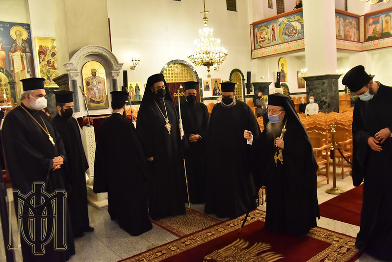 You are currently viewing Η εορτή του αγίου Νεκταρίου στο Χαρίσειο Γηροκομείο Θεσσαλονίκης.