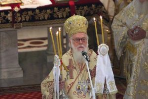 Αρχιεπίσκοπος Αναστάσιος για τον κορωνοϊό: “Μη φοβού, μόνο πίστευε και σωθήσεται”…
