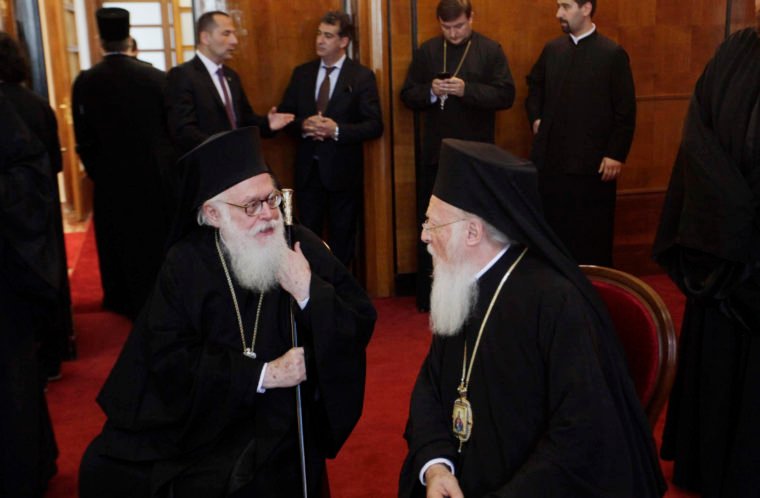 You are currently viewing Ευχές του Αρχιεπισκόπου Αλβανίας στον Οικουμενικό Πατριάρχη