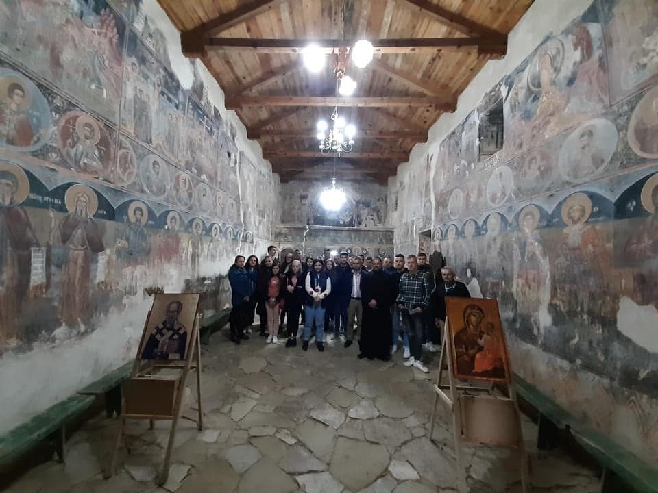 Πανηγυρικός εορτασμός του αγίου Νικολάου στην Αλβανία με συμμετοχή πιστών και λιτανείες