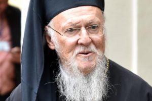 Ο Πατριάρχης οφείλει να αφουγκραστεί τον λαό της Μακεδονίας και να πάρει την  γνώμη των Ιεραρχών μας πριν καταλήξει στην απόφαση για την Εκκλησία των Σκοπίων