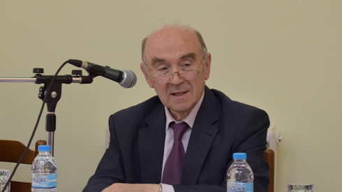 You are currently viewing Ο ομότιμος Καθηγητής Θεολογίας Μιχάλης Τρίτος πρόεδρος του Λαογραφικού και Εθνολογικού Μουσείου Μακεδονίας-Θράκης