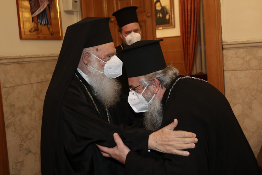 You are currently viewing Επίσκεψη του νέου Αρχιεπισκόπου Κρήτης στον Αρχιεπίσκοπο Ιερώνυμο