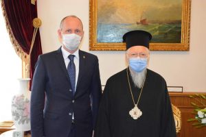 Ο Οικουμενικός Πατριάρχης Βαρθολομαίος στον Ουκρανό Γενικό Πρόξενο