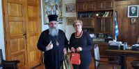 Συγκινημένος στη συνάντηση με την αντιπεριφερειάρχη Ρεθύμνου ο νέος Αρχιεπίσκοπος Κρήτης