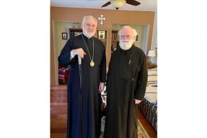 Σε πορεία ανάρρωσης ο Μητροπολίτης Αλέξιος, τον επισκέφθηκε κι ο Αρχιεπίσκοπος Ελπιδοφόρος