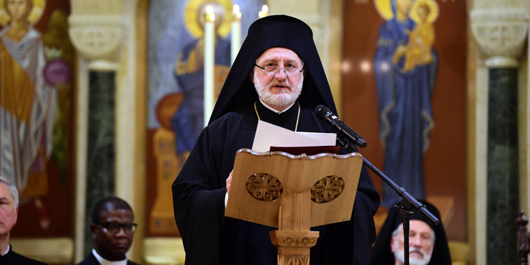 You are currently viewing Αρχιεπίσκοπος Αμερικής: Στην Ουκρανία δεν είναι πόλεμος, είναι εισβολή