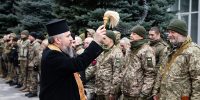 Τάγμα του ουκρανικού στρατού επισκέφθηκε ο Μητροπολίτης Κιέβου Επιφάνιος