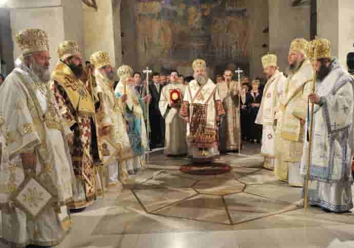 You are currently viewing Συνήλθε η Ιερά Σύνοδος της  Εκκλησίας των Σκοπίων, μετά την αποδοχή και αναγνώριση από το Φανάρι.