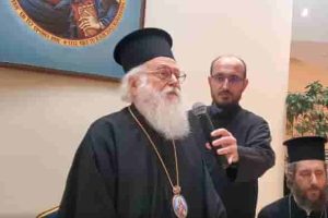 Γεύμα αγάπης του Αρχιεπισκόπου Αναστασίου με  συνεργάτες της Εκκλησίας  της Αλβανίας