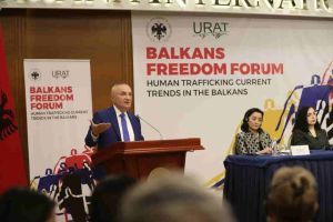 Το Διαθρησκειακό Συμβούλιο Αλβανίας σε  φόρουμ για την εμπορία ανθρώπων στα Βαλκάνια
