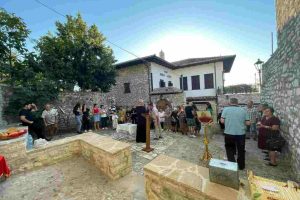 Εορτάστηκε η Αγία Μαρίνα στην Αλβανία-Ναός της στο Κάστρο Μπερατίου είναι υπαίθριος…