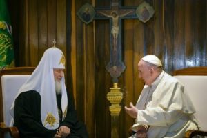 Δεν θα υπάρξει συνάντηση Πάπα Φραγκίσκου – Πατριάρχη Κυρίλλου στο Καζακστάν