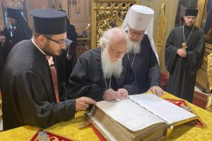 Επίτιμος Διδάκτωρ της Χριστιανικής Ακαδημίας Βαρσοβίας ο Αρχιεπίσκοπος Αλβανίας