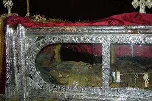 Θαυματουργεί διαρκώς ο Άγιος Γεράσιμος Κεφαλληνίας – Εορτάστηκε η ανακομιδή των λειψάνων του