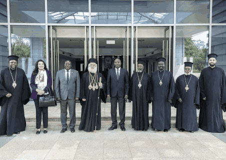 You are currently viewing Ιστορική συνάντηση του Πατριάρχη Αλεξανδρείας με τον Πρωθυπουργό της Ρουάντας