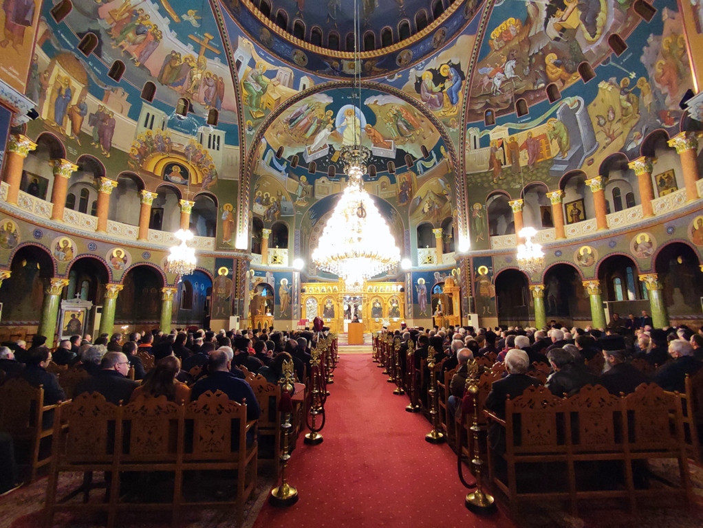 You are currently viewing Αιτωλίας και Ακαρνανίας Δαμασκηνός: Επιθυμώ μια Εκκλησία μέσα στον κόσμο ζωντανή, δημιουργική και παραγωγική