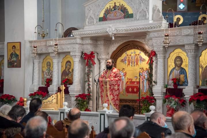 You are currently viewing Ανοίξαμε τις καρδιές για τον ερχομό του Σωτήρος Χριστού, στην  χριστουγεννιάτικη γιορτή του Ιερού Ναού Αγίου Φωτίου του Μεγάλου Θεσσαλονίκης