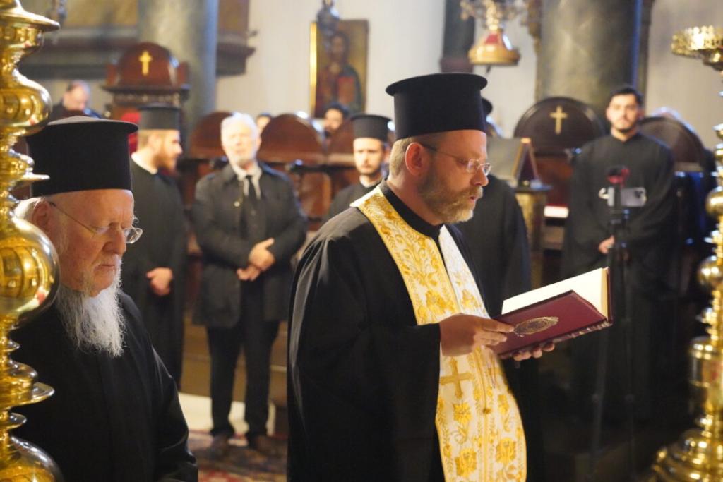 Συμπροσευχόμενος στο τρισάγιο που τελέστηκε για την αείμνηστη αδερφή του παρέστη ο Οικουμενικός Πατριάρχης Βαρθολομαίος