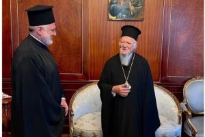 Η επιτροπή για το Καταστατικό της Αρχιεπισκοπής μεταβαίνει στο Φανάρι