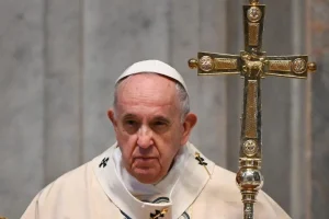 Πάπας Φραγκίσκος: «Αμαρτία και αδικία»οι νόμοι που ποινικοποιούν την ομοφυλοφιλία