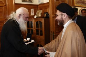 Στον Αρχιεπίσκοπο Ιερώνυμο ο θρησκευτικός ηγέτης των Σιιτών του Πακιστάν
