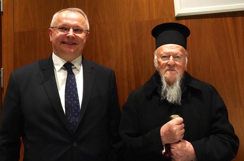 You are currently viewing Επίσημη πρώτη επίσκεψη του Οικουμενικού Πατριάρχου κ. Βαρθολομαίου στην Λιθουανία