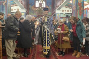 Κατανυκτικοί και οι Γ΄ Χαιρετισμοί στην Ορθόδοξη Εκκλησία της Αλβανίας