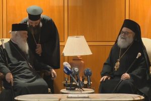 Η υποδοχή του Αρχιεπισκόπου Ιερωνύμου στο αεροδρόμιο του Λιβάνου