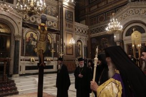 Η Ακολουθία των Παθών στον Ιερό Μητροπολιτικό Ναό Αθηνών με τον Αρχιεπίσκοπο Ιερώνυμο