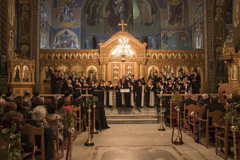 You are currently viewing Καλαμάτα: Χορωδιακή Συνάντηση Θρησκευτικής Μουσικής στον ναό Ταξιαρχών