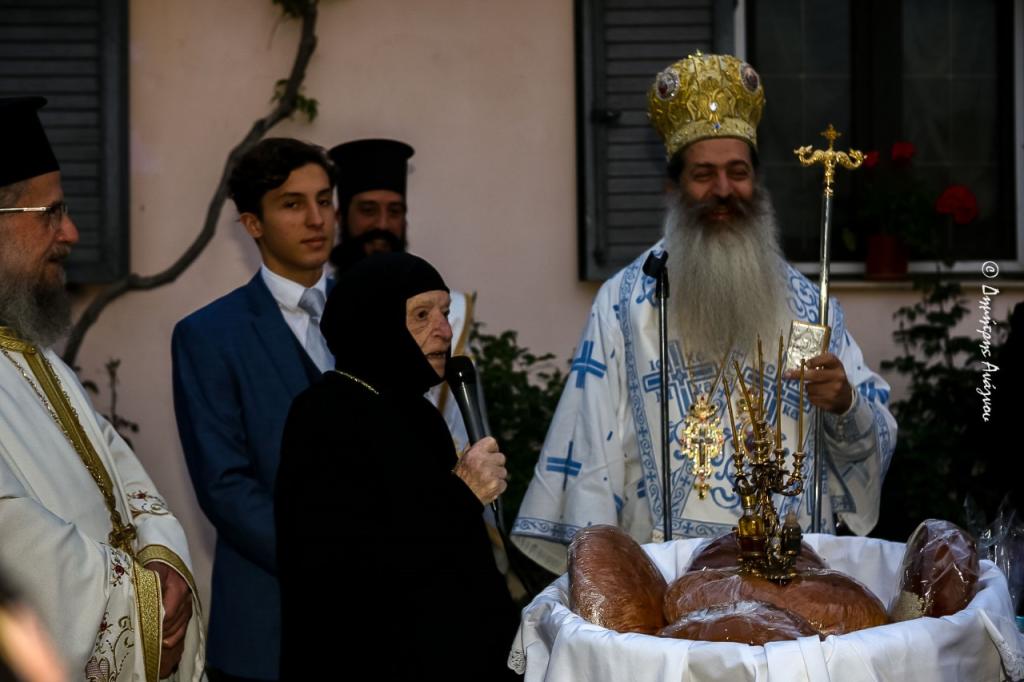 You are currently viewing Φθιώτιδος Συμεών: «Υποκλίνομαι ευλαβικά στο προ 30 ετών όραμα του προκατόχου μου Δαμασκηνού»