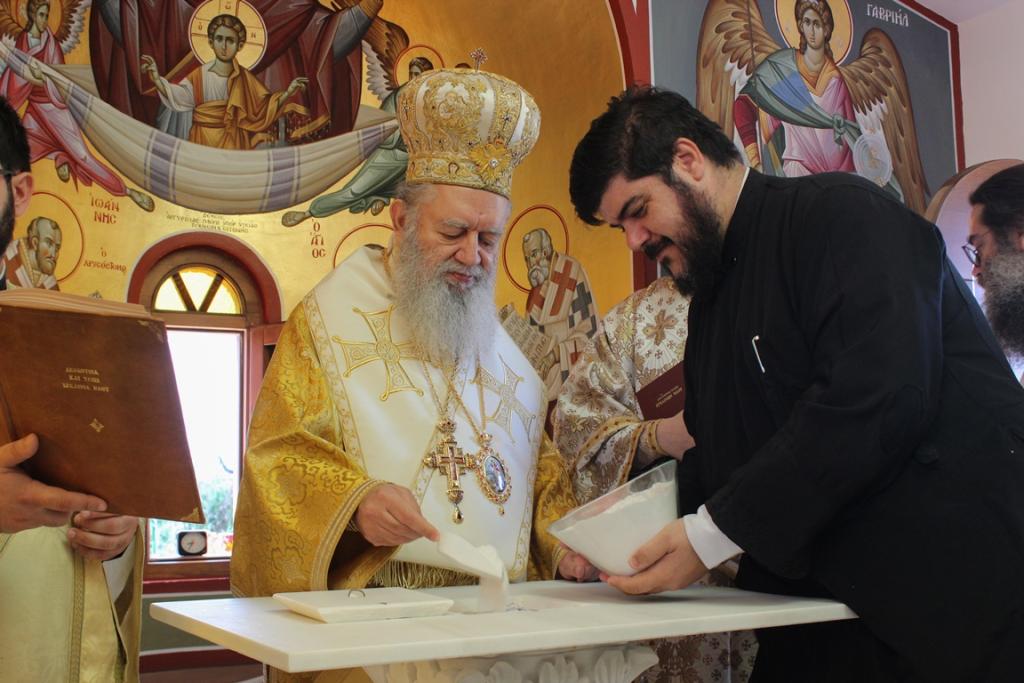 Εγκαινιάσθηκε από τον Σεβ. Χαλκίδος κ. Χρυσόστομο  ο Ι. Ναός του νέου Νοσοκομείου