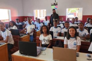 Σχολή Πληροφορικής της Ι. Επισκοπής Τολιάρας και Νοτίου Μαδαγασκάρης