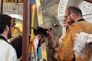 Χειροτονία διακόνου από τον Αρχιεπίσκοπο Αναστάσιο…