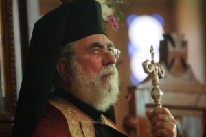 Αρνείται να φύγει από την Μητρόπολη ο πρώην Κιτίου – Άκυρη θεωρεί την απόφαση της Ιεράς Συνόδου